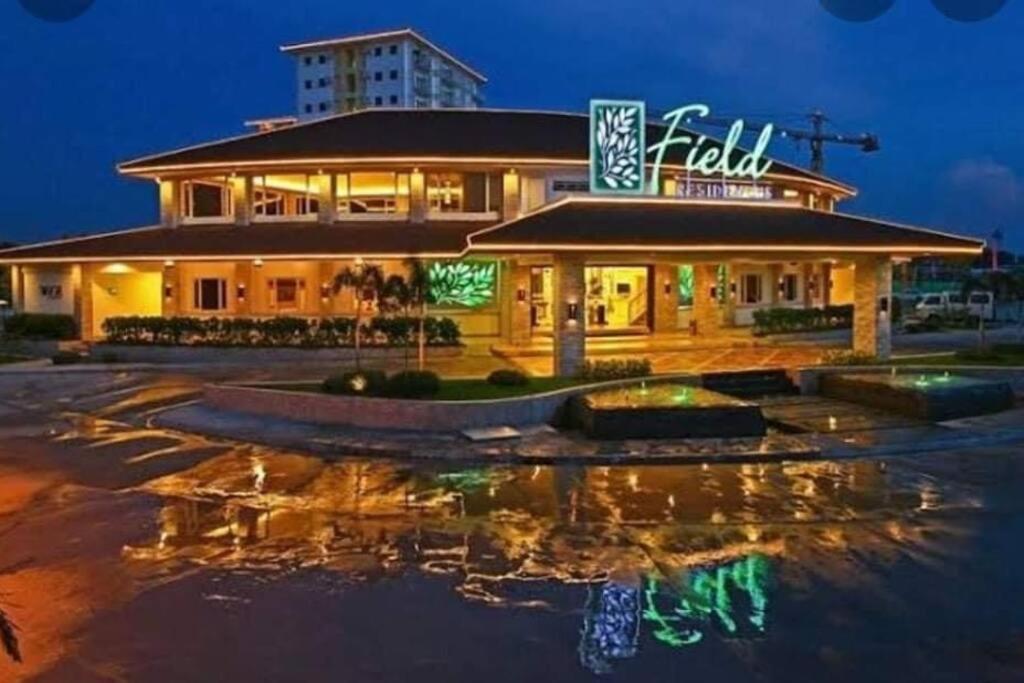 Field Residences Paranaque City Exterior foto